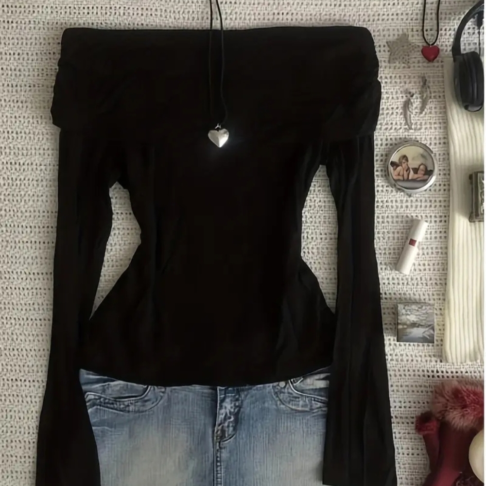 Y2K Black Off-Shoulder Ribbed Top | Long Sleeve Stretchy Tee | Size S